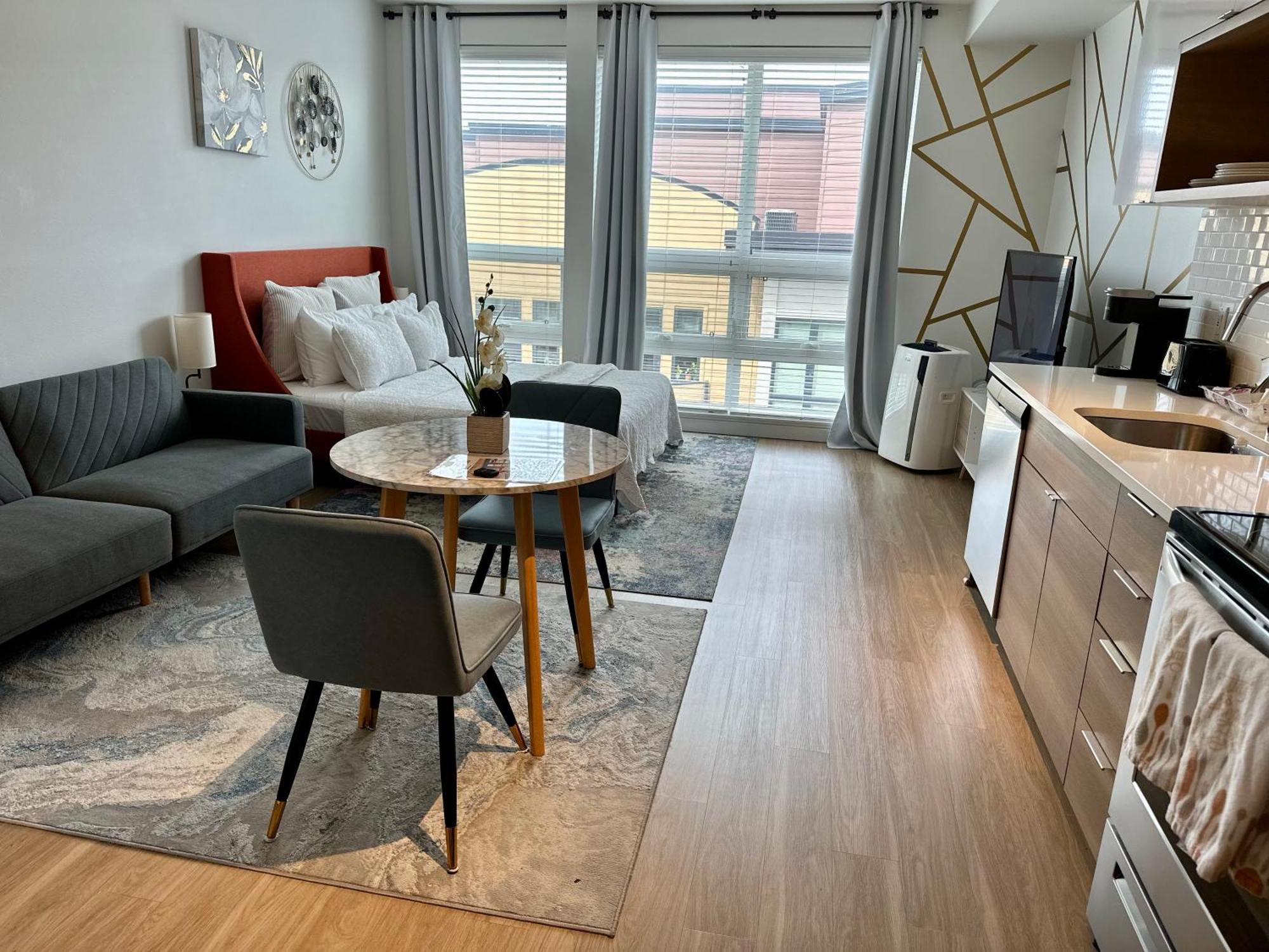 Top Luxury Lifestyle- Downtown Tacoma Near Everything Convention Center And More Zewnętrze zdjęcie